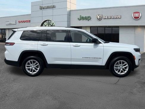 Used 2022 Jeep Grand Cherokee L Laredo w/ Luxury Tech Group I AWD/4WD image 8