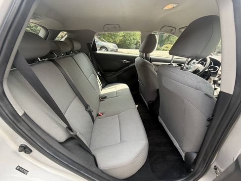Used 2009 Toyota Matrix FWD image 14