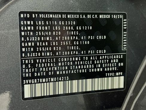 New 2026 Volkswagen Tiguan SE R-Line image 32