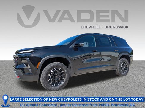 New 2026 Chevrolet Traverse Z71 w/ Enhanced Driving Package AWD/4WD image 1