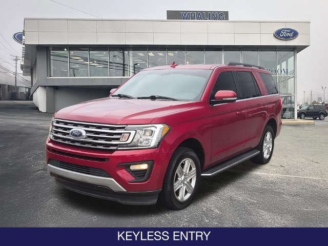 Used 2019 Ford Expedition XLT w/ Equipment Group 202A RWD image 3