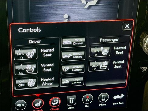 Used 2020 RAM 2500 Laramie image 14