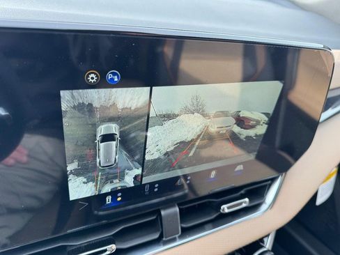 New 2026 Chevrolet Equinox ACTIV w/ Convenience Package III image 41