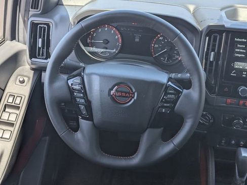 Used 2026 Nissan Frontier PRO-4X AWD/4WD image 18