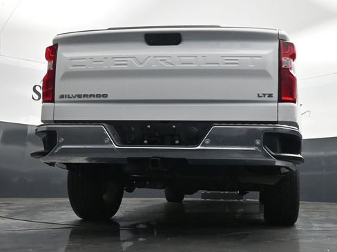 Used 2022 Chevrolet Silverado 1500 LTZ w/ LTZ Premium Package RWD image 31