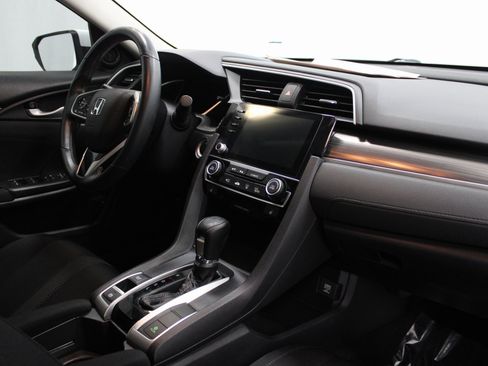Used 2019 Honda Civic EX image 31