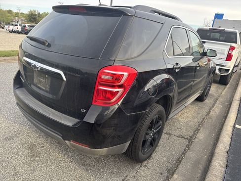 Used 2017 Chevrolet Equinox LT w/ Midnight Edition image 21