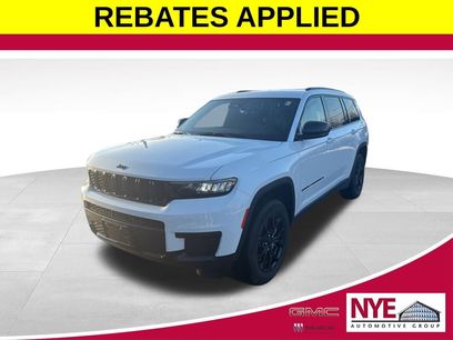 Used 2025 Jeep Grand Cherokee L Laredo