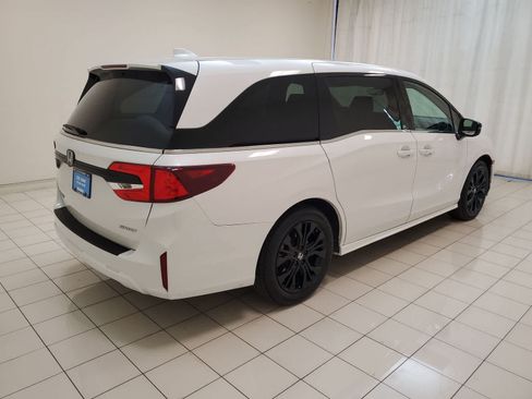 Used 2025 Honda Odyssey Sport-L image 29
