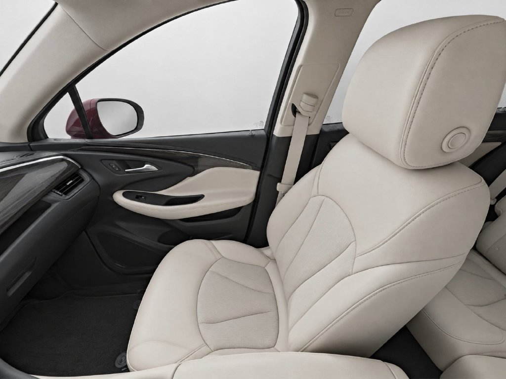 Used 2020 Buick Envision Preferred AWD/4WD image 15