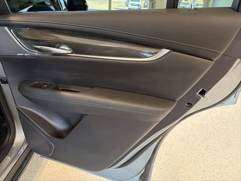 Used 2023 Cadillac XT6 Sport w/ Technology Package image 52