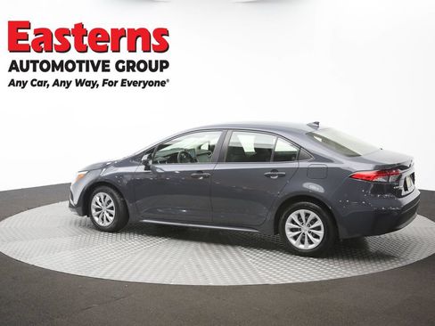 Used 2023 Toyota Corolla LE FWD image 60