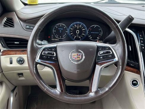 Used 2015 Cadillac Escalade ESV Premium image 9