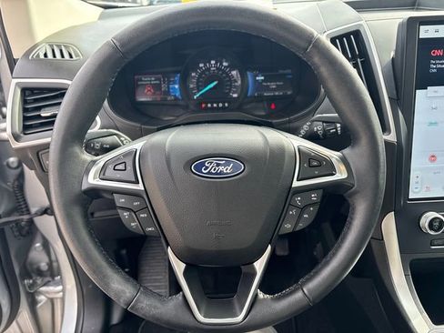 Used 2022 Ford Edge SEL w/ Convenience Package AWD/4WD image 19