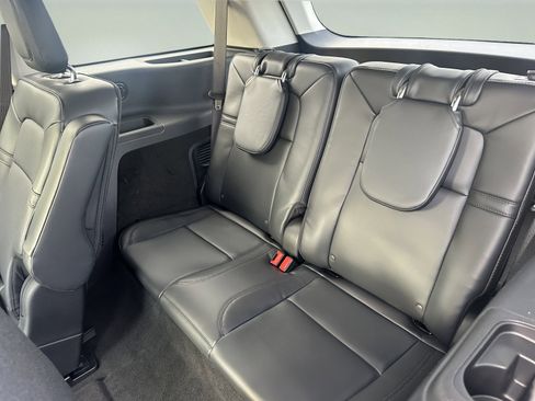 New 2026 Lincoln Aviator AWD image 11