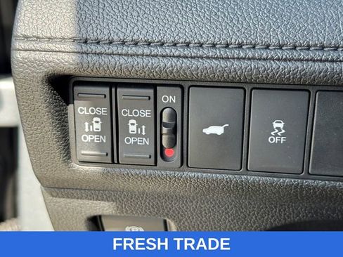 Certified 2025 Honda Odyssey EX-L image 31
