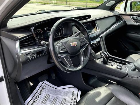 Used 2023 Cadillac XT5 Premium Luxury w/ LPO, Floor Liner Package AWD/4WD image 13