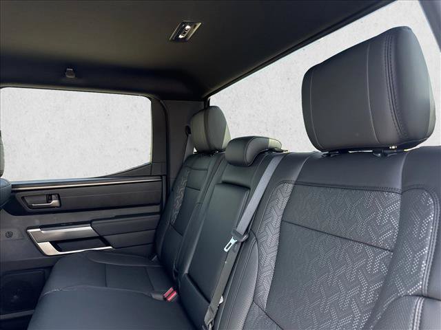 Used 2025 Toyota Tundra SR5 w/ SR5 Premium Package AWD/4WD image 19