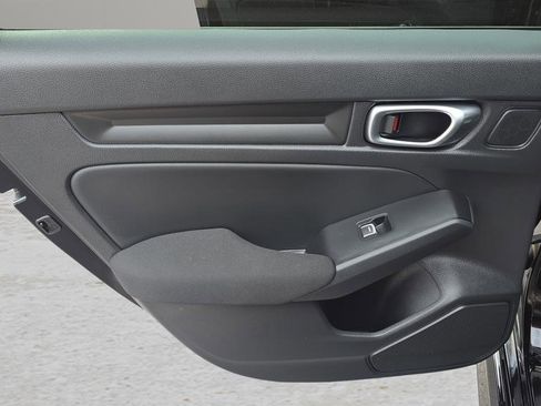 Used 2023 Honda Civic Sport image 21