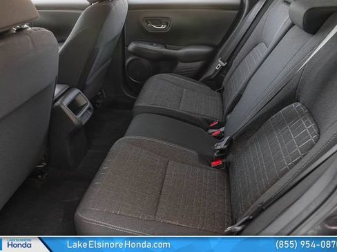 Certified 2024 Honda HR-V LX image 28