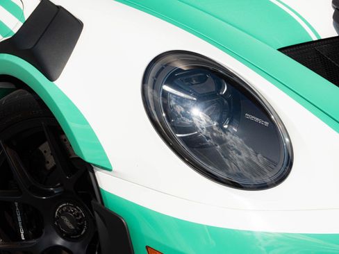 Used 2023 Porsche 911 GT3 RS w/ Weissach Package RWD image 27