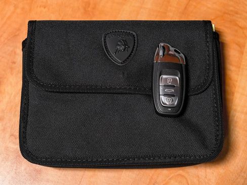 Used 2024 Lamborghini Huracan Sterrato image 59