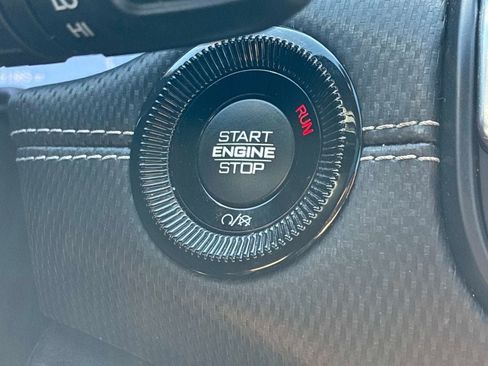 Certified 2022 Jeep Compass Latitude w/ Sun and Sound Group AWD/4WD image 28