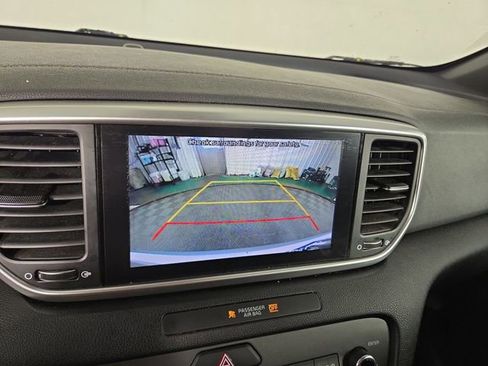 Used 2020 Kia Sportage S AWD/4WD image 18