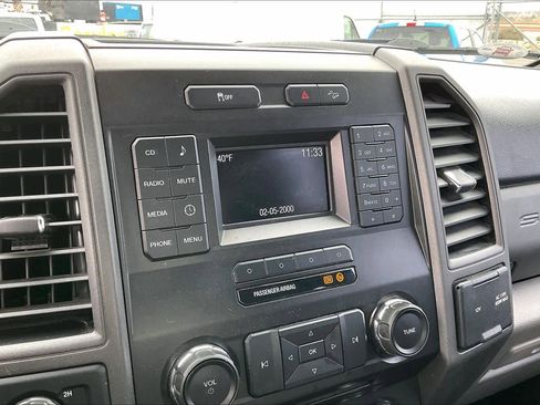 Used 2018 Ford F250 XL w/ STX Appearance Package image 32