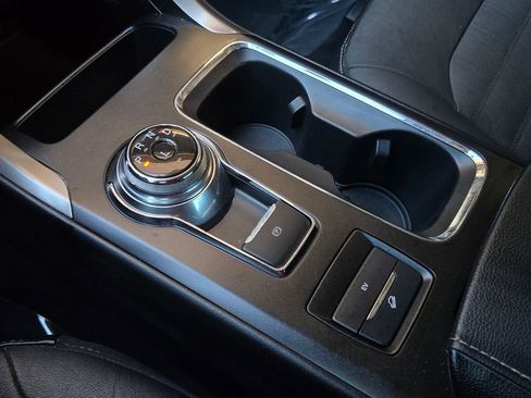 Used 2018 Ford Fusion Energi SE image 19