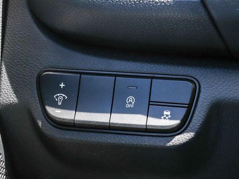 Used 2025 Kia Seltos EX FWD image 30