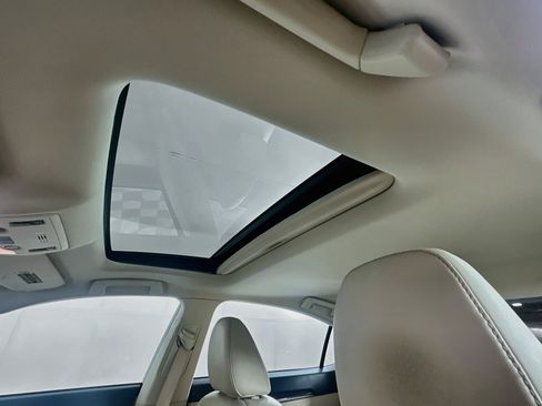 Used 2013 Lexus ES 350 w/ Luxury Pkg FWD image 26