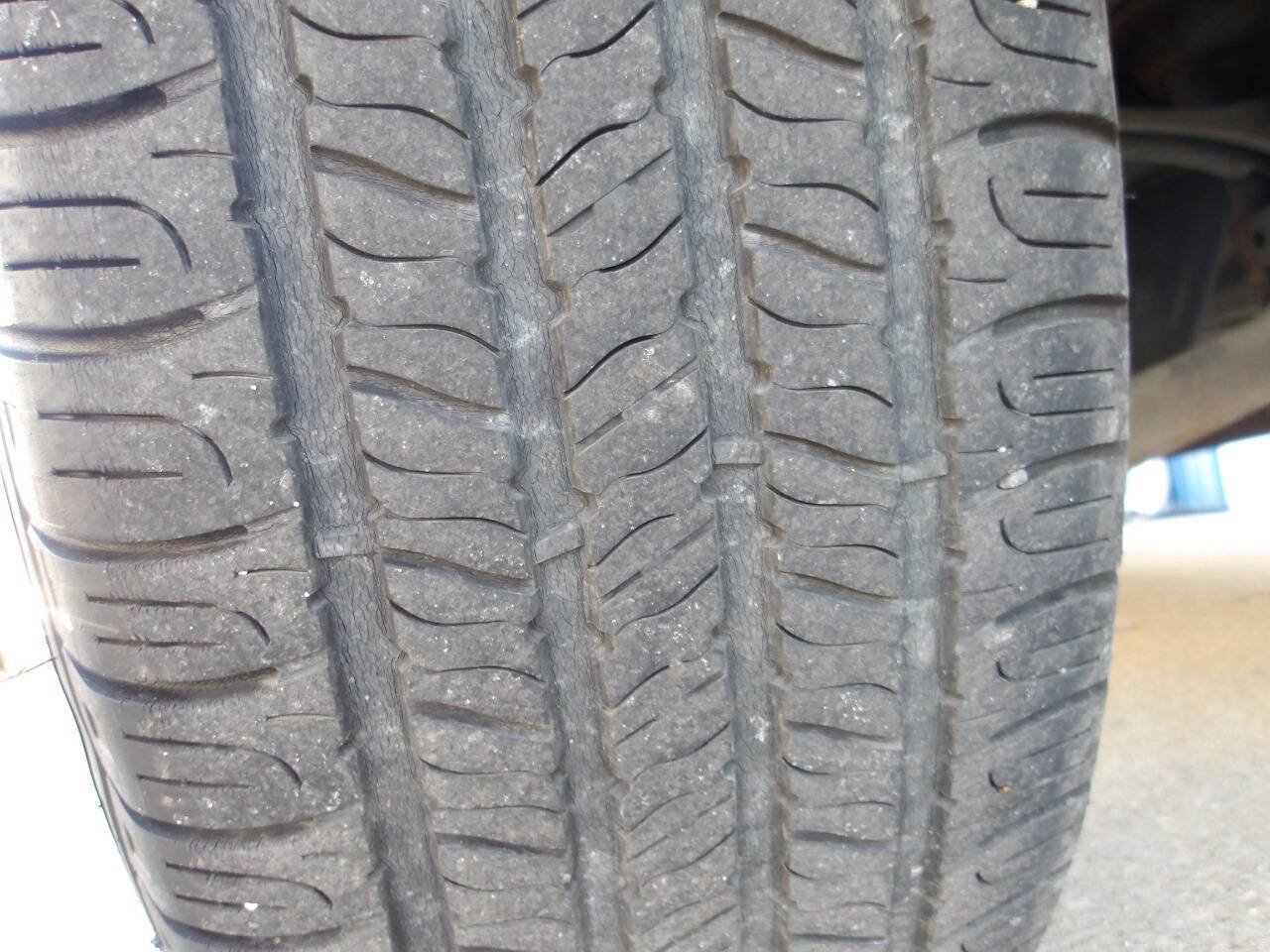 Used 2007 Ford Escape Limited FWD image 8