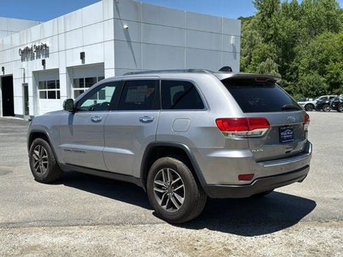 Used 2019 Jeep Grand Cherokee Limited AWD/4WD image 8