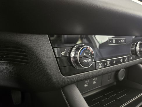 New 2026 Mitsubishi Outlander SE image 27