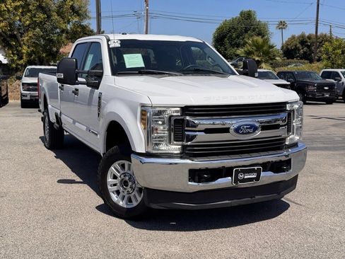 Used 2019 Ford F250 XLT AWD/4WD image 2