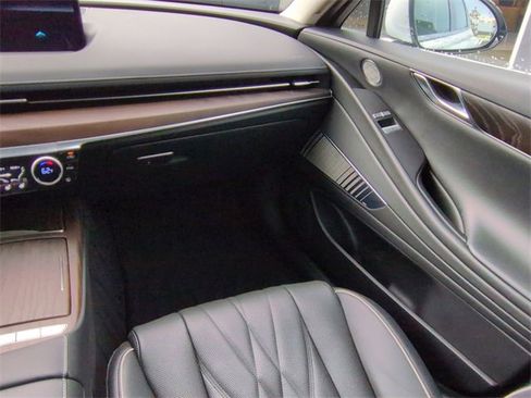 Certified 2023 Genesis G80 Base image 15