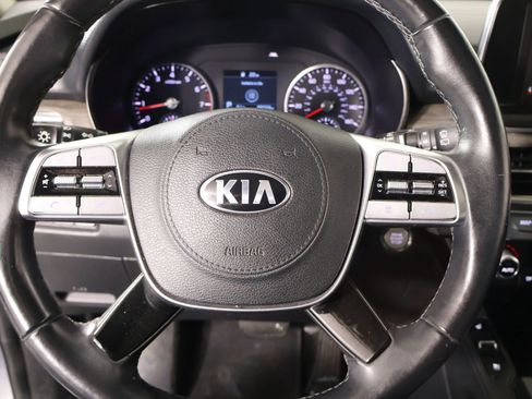Used 2020 Kia Telluride EX w/ EX Premium Package AWD/4WD image 3