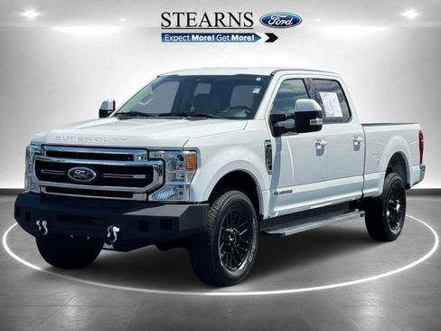 Used 2021 Ford F250 Lariat w/ Lariat Value Package AWD/4WD image 2