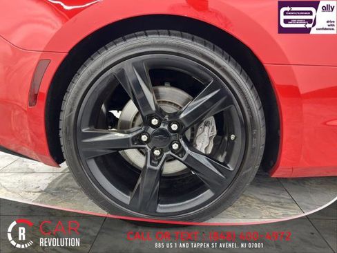 Used 2017 Chevrolet Camaro SS image 9