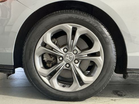 Used 2024 Honda Accord EX-L image 13
