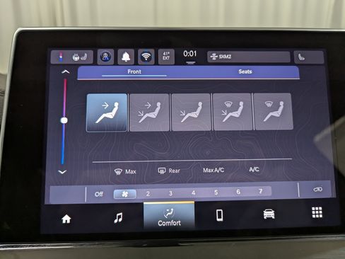 New 2026 Jeep Compass Latitude image 19