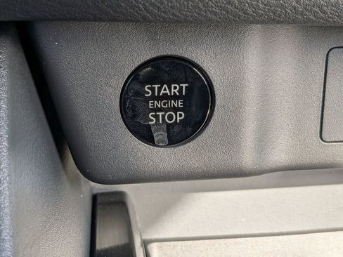 New 2026 Nissan Rogue SV AWD/4WD image 31
