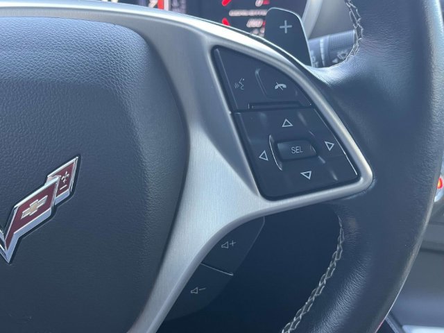 Used 2017 Chevrolet Corvette Stingray Coupe w/ 1LT RWD image 22