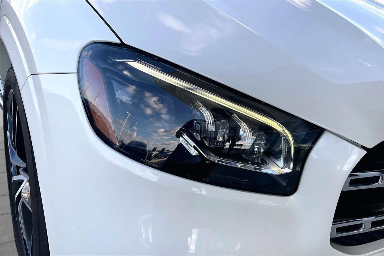 Used 2022 Mercedes-Benz GLS 450 4MATIC image 24