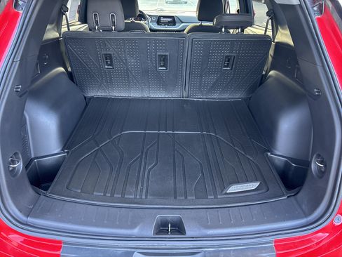 Used 2020 Chevrolet Blazer LT image 5