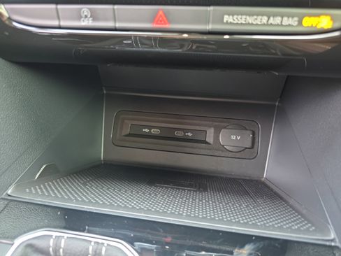 Used 2023 Volkswagen Atlas SEL image 27