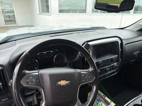 Used 2017 Chevrolet Silverado 1500 LT w/ All Star Edition AWD/4WD image 6