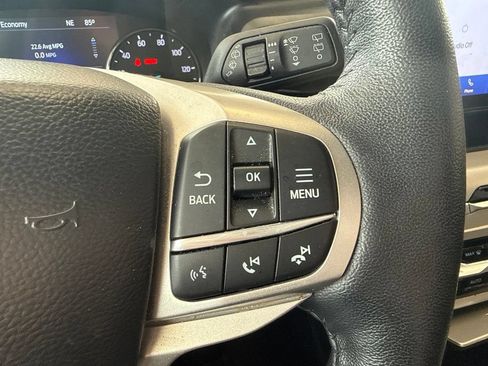 Used 2023 Ford Explorer XLT w/ Equipment Group 202A AWD/4WD image 20