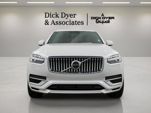 Used 2021 Volvo XC90 T8 Inscription w/ Advanced Package AWD/4WD image 9